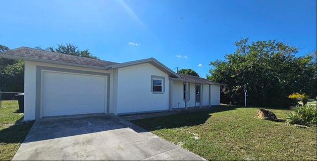 592 SW Banks Ter Terrace, Port St. Lucie, Port St Lucie, FL 34953