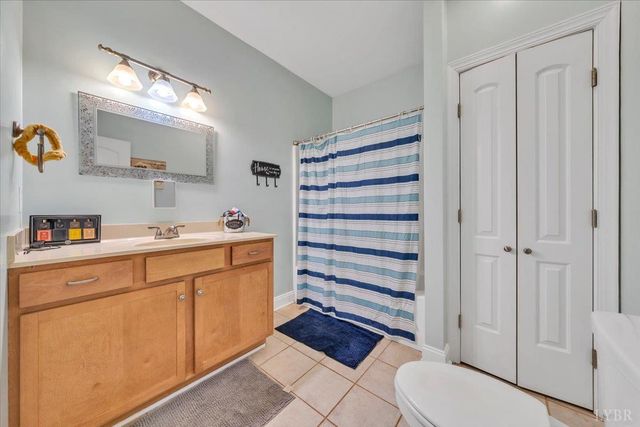 1017 Hooper Woods Drive, Forest, VA 24551