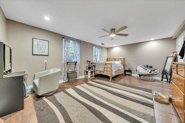 1017 Hooper Woods Drive, Forest, VA 24551