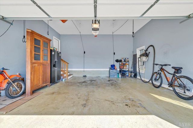 1017 Hooper Woods Drive, Forest, VA 24551