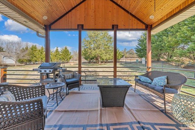 1017 Hooper Woods Drive, Forest, VA 24551