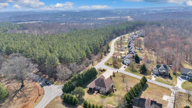 1017 Hooper Woods Drive, Forest, VA 24551