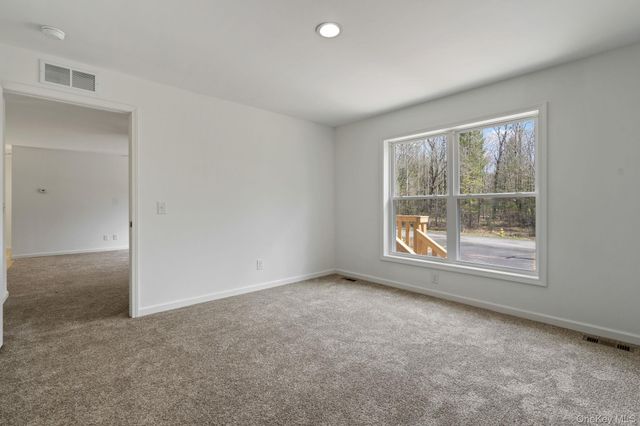 43 Pinehurst Drive E, Liberty, NY 12754