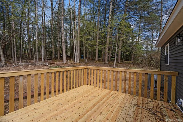 43 Pinehurst Drive E, Liberty, NY 12754