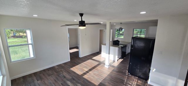 1522 N Estelle, Wichita, KS 67214