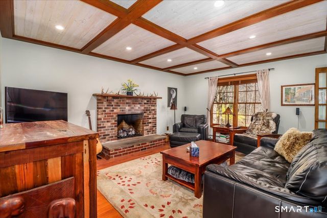 1 Elena Drive, New Milford, CT 06776