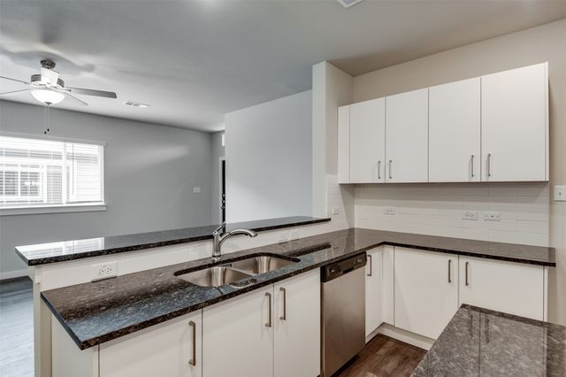 705 Blackland Drive, Venus, TX 76084