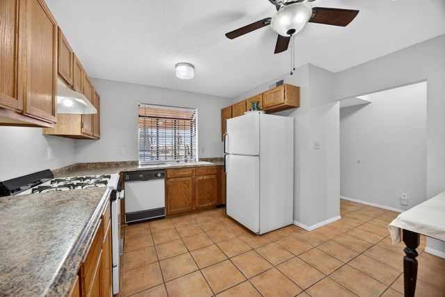 5516 Delhi Street NE, Albuquerque, NM 87111