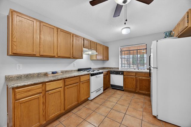 5516 Delhi Street NE, Albuquerque, NM 87111