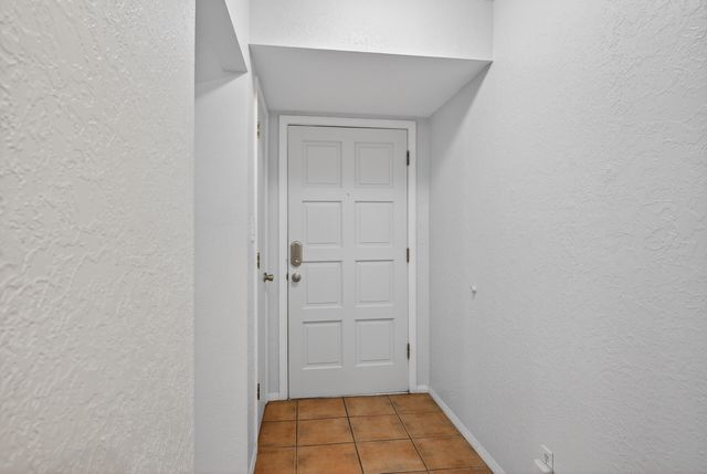 5516 Delhi Street NE, Albuquerque, NM 87111