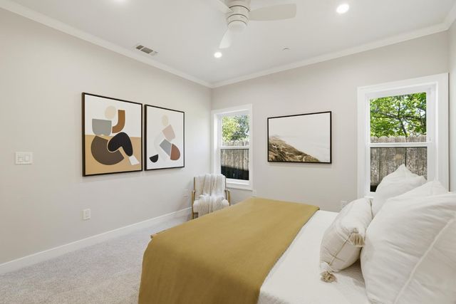 3025 7th Ave, Sacramento, CA 95817