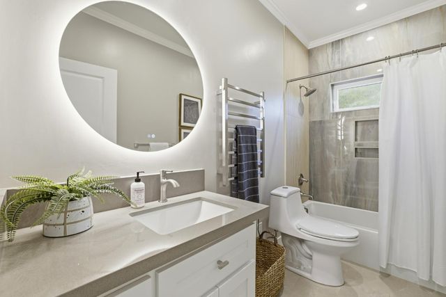 3025 7th Ave, Sacramento, CA 95817