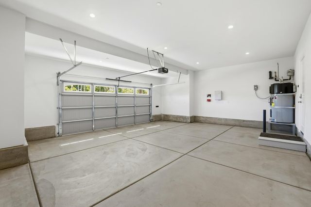 3025 7th Ave, Sacramento, CA 95817