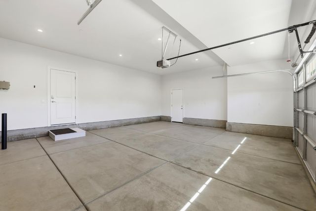 3025 7th Ave, Sacramento, CA 95817