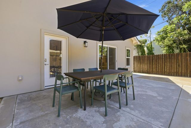 3025 7th Ave, Sacramento, CA 95817