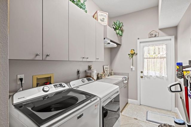 7365 S SERENOA DRIVE, Sarasota, FL 34241