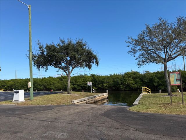 206 NE 5th Avenue, Dania Beach, FL 33004