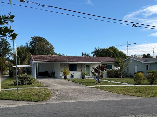 206 NE 5th Avenue, Dania Beach, FL 33004