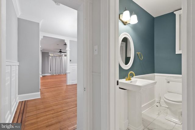 2802 GUILFORD AVE, Baltimore, MD 21218