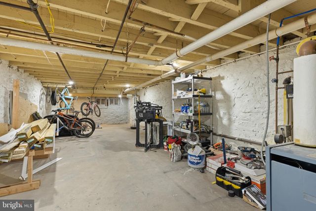 2802 GUILFORD AVE, Baltimore, MD 21218