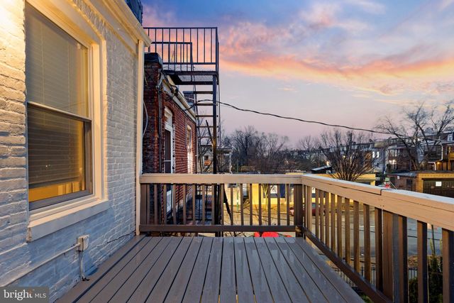 2802 GUILFORD AVE, Baltimore, MD 21218