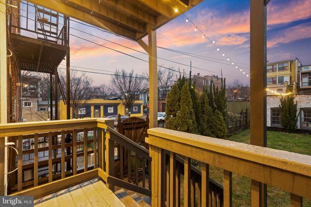 2802 GUILFORD AVE, Baltimore, MD 21218