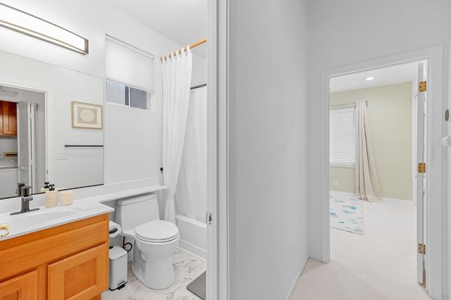 124 Montgomery St, Roseville, CA 95678