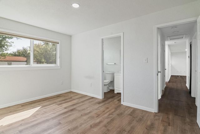 2405 Jasmin Ave, Modesto, CA 95350