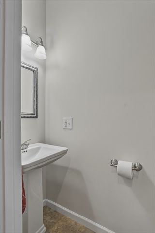 318 Wexford Lane, Horseheads, NY 14845