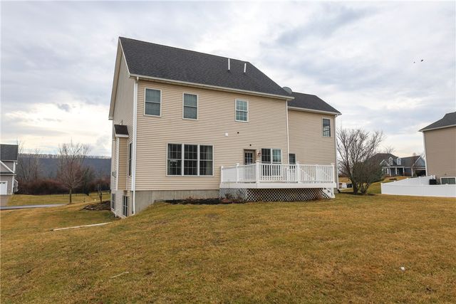 318 Wexford Lane, Horseheads, NY 14845