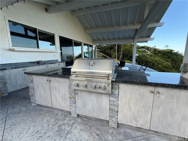 7 Southfield Drive, Rolling Hills, CA 90274
