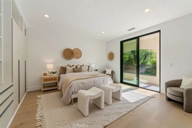 4645 Westchester, Woodland Hills, CA 91364