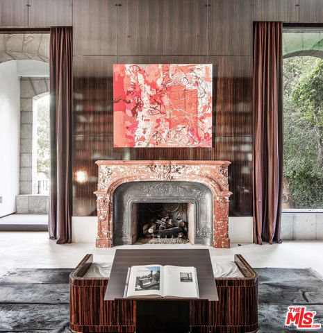 133 S Mapleton Drive, Los Angeles, CA 90024