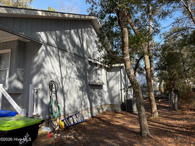 114 NW 23rd Street, Oak Island, NC 28465