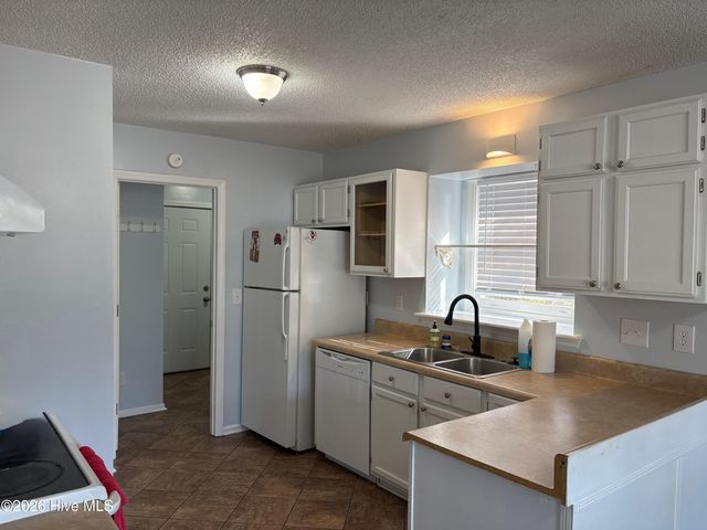 114 NW 23rd Street, Oak Island, NC 28465