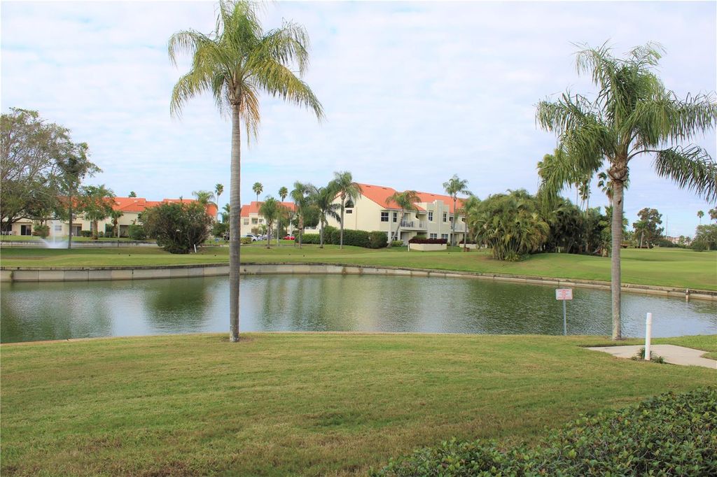 6077 BAHIA DEL MAR BOULEVARD 120, St Petersburg, FL 33715
