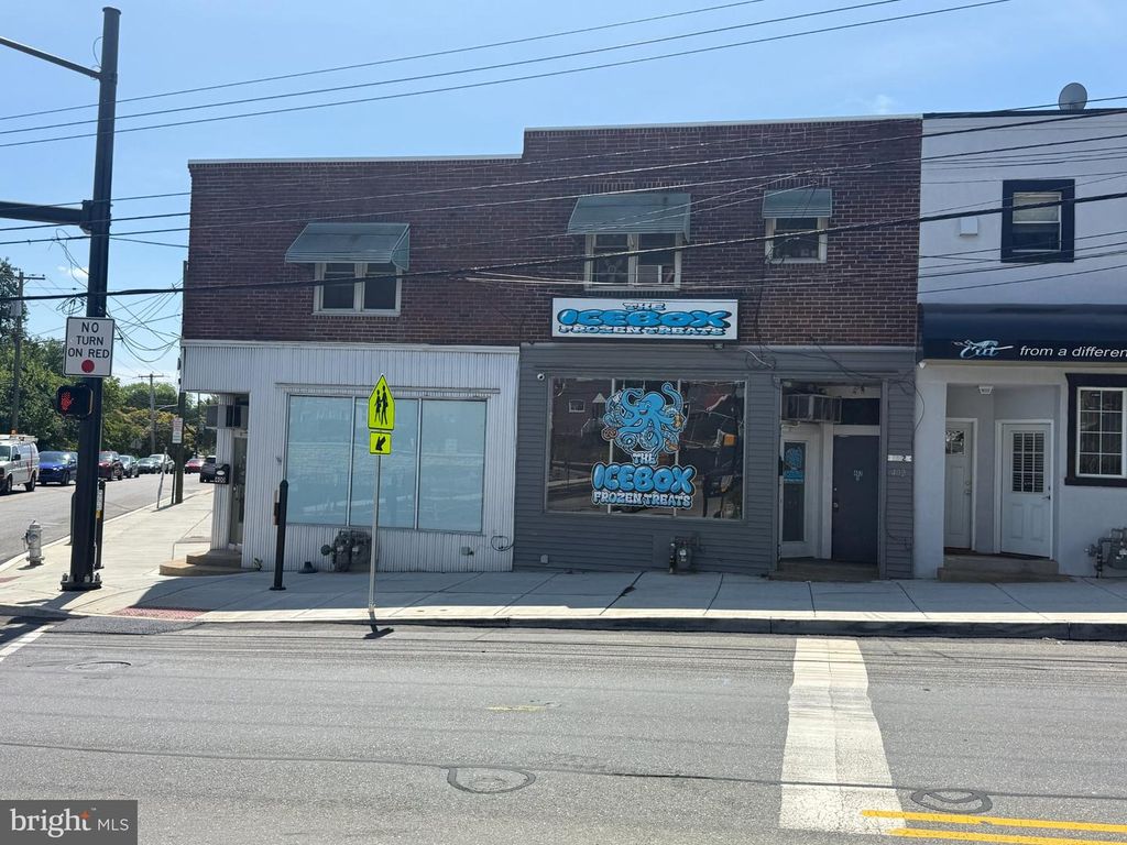 400 N SPRINGFIELD RD, CLIFTON HEIGHTS, PA 19018 — exterior