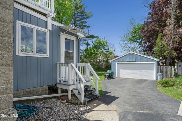 418 Arthur Street, Schenectady, NY 12306