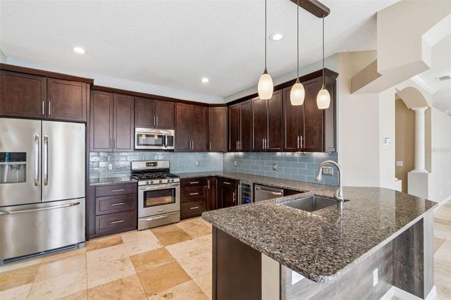 9828 BRIDGETON DRIVE, Tampa, FL 33626