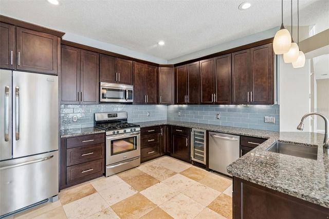 9828 BRIDGETON DRIVE, Tampa, FL 33626
