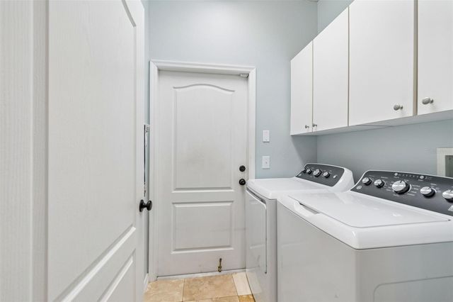 9828 BRIDGETON DRIVE, Tampa, FL 33626