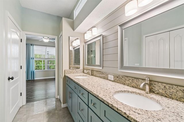 9828 BRIDGETON DRIVE, Tampa, FL 33626