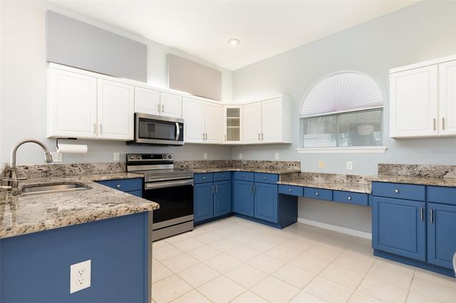 1153 OAK TREE CIRCLE, Altamonte Springs, FL 32714