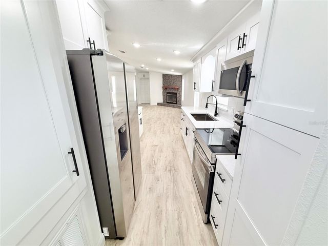 15840 SW 100TH AVENUE, Dunnellon, FL 34432