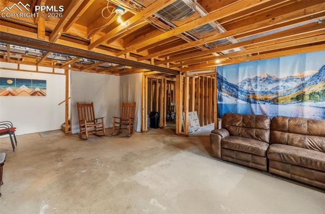 738 Rangeview Road, Divide, CO 80814