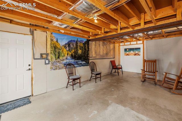 738 Rangeview Road, Divide, CO 80814