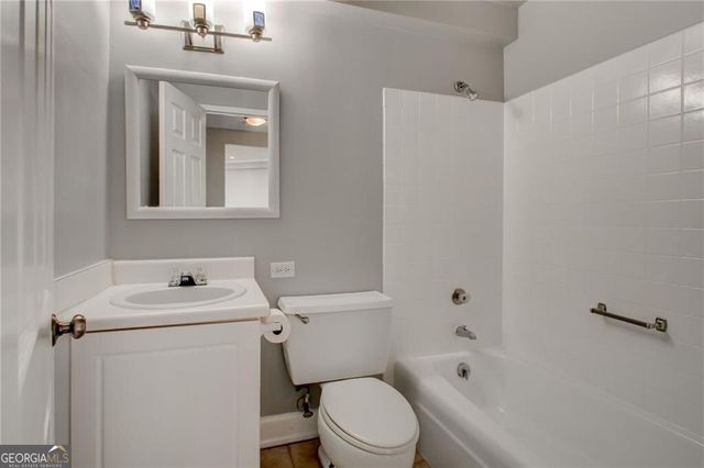 1501 Clairmont Road 1813, Decatur, GA 30033