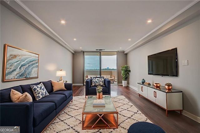 1501 Clairmont Road 1813, Decatur, GA 30033