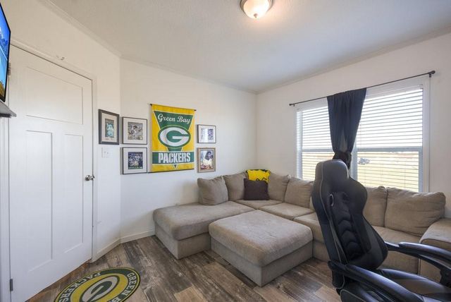 108 Daniel DR, Bertram, TX 78605