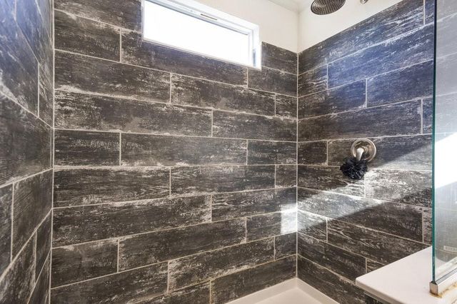 108 Daniel DR, Bertram, TX 78605